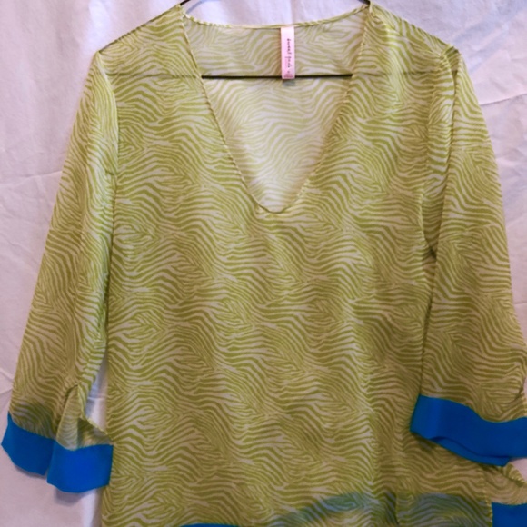 Sweat Pea Tops - Comfy top